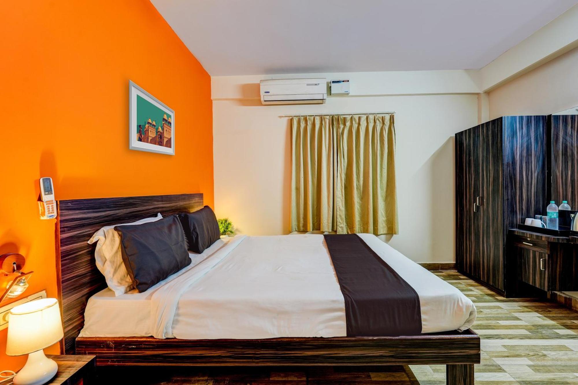 Oyo Pmr Elitestay Hotel Near Ascendas Park Square Mall Bangalore Bagian luar foto